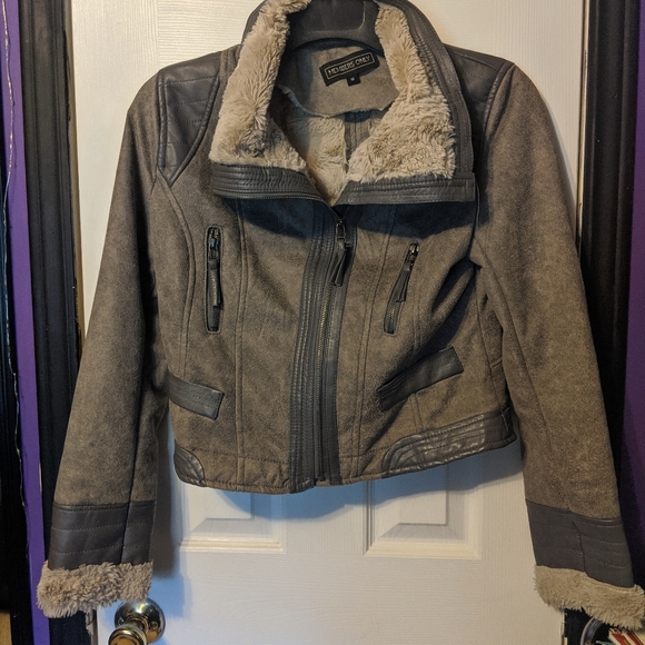 Members Only M grey faux fur lined coat jacket - Picture 8 of 9